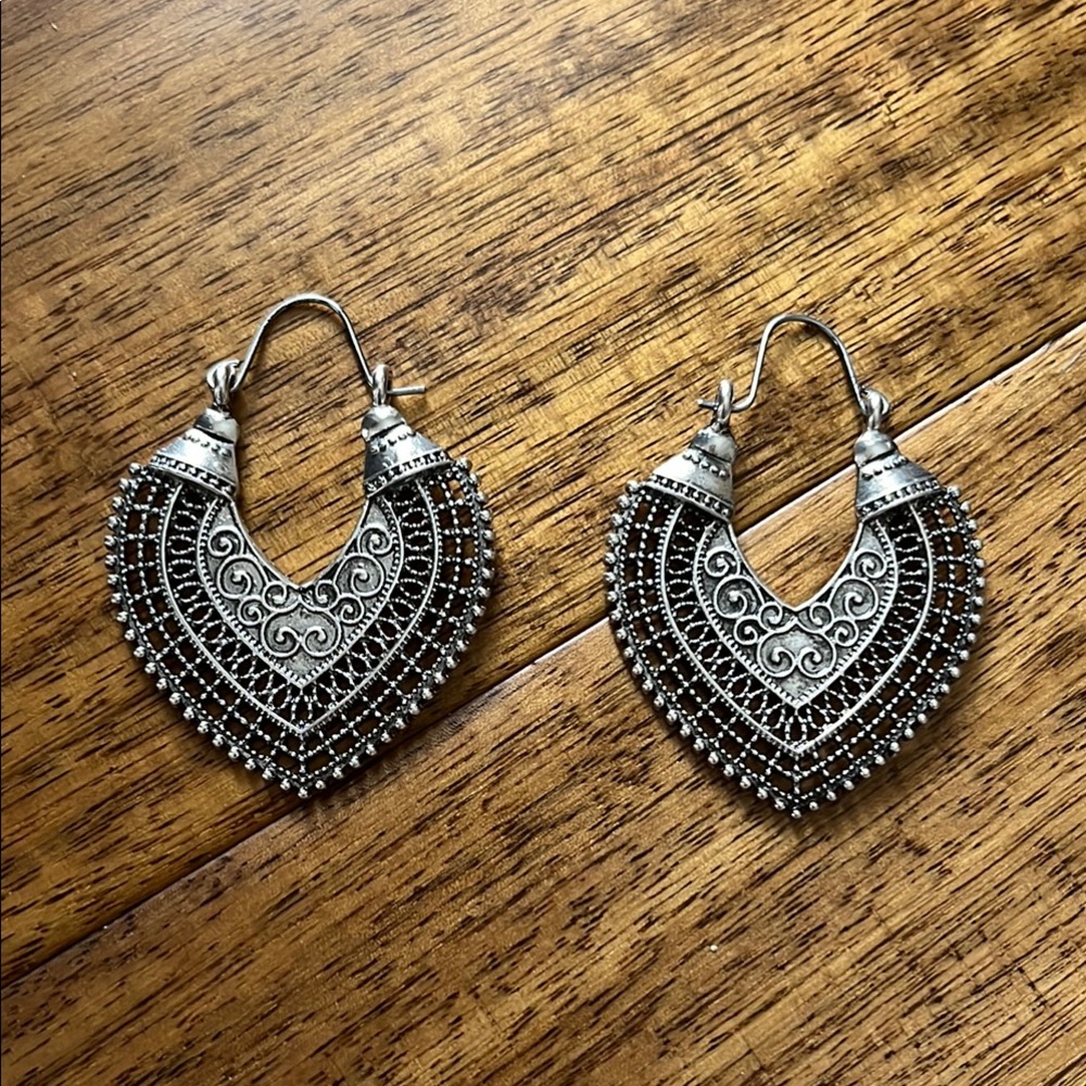 Lucky Brand Boho Silver Hoop Earrings